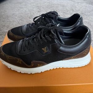 Louis Vuitton Black & Brown Monogram Low-Top Sneakers
